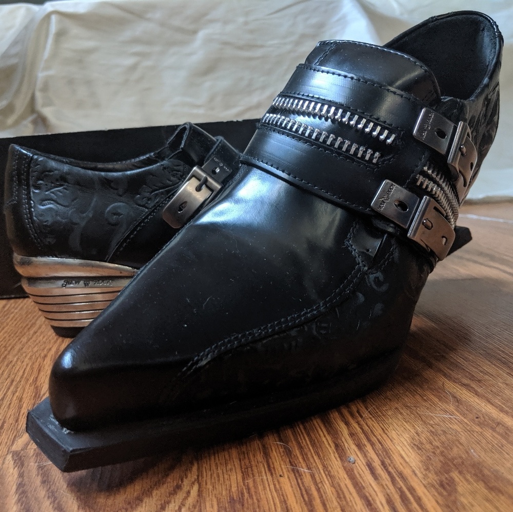 New Rock Shoes